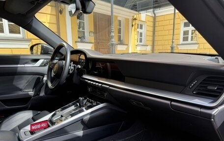 Porsche 911, 2020 год, 15 500 000 рублей, 10 фотография