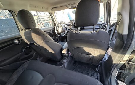 MINI Hatch, 2018 год, 1 370 000 рублей, 11 фотография