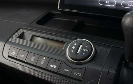 Honda Freed I, 2011 год, 1 000 000 рублей, 14 фотография