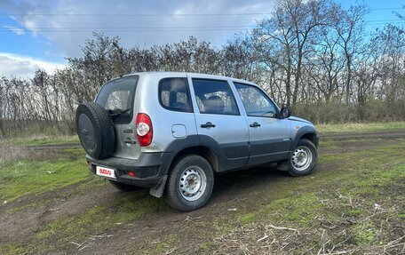 Chevrolet Niva I рестайлинг, 2010 год, 330 000 рублей, 4 фотография