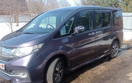 Honda Stepwgn IV, 2015 год, 1 720 000 рублей, 3 фотография