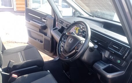 Honda Stepwgn IV, 2015 год, 1 720 000 рублей, 17 фотография