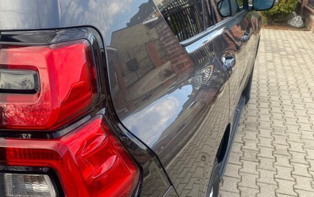 Toyota Land Cruiser Prado 150 рестайлинг 2, 2019 год, 5 180 000 рублей, 8 фотография