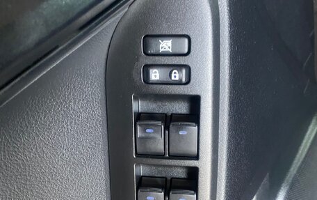 Toyota Land Cruiser Prado 150 рестайлинг 2, 2019 год, 5 180 000 рублей, 17 фотография