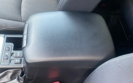 Toyota Land Cruiser Prado 150 рестайлинг 2, 2019 год, 5 180 000 рублей, 33 фотография