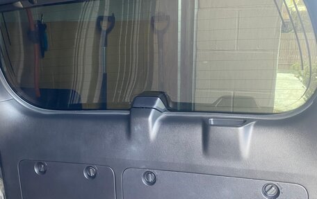 Toyota Land Cruiser Prado 150 рестайлинг 2, 2019 год, 5 180 000 рублей, 29 фотография