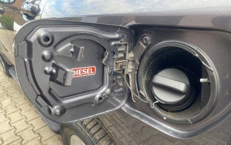 Toyota Land Cruiser Prado 150 рестайлинг 2, 2019 год, 5 180 000 рублей, 38 фотография