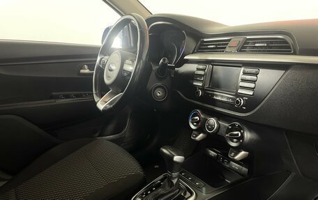 KIA Rio IV, 2017 год, 1 381 000 рублей, 13 фотография