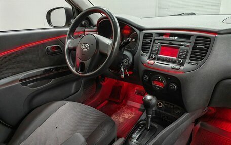 KIA Rio II, 2009 год, 685 000 рублей, 10 фотография