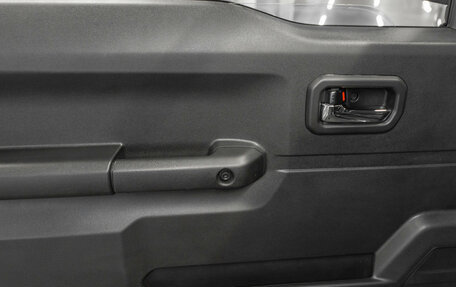 Suzuki Jimny, 2025 год, 4 200 000 рублей, 13 фотография