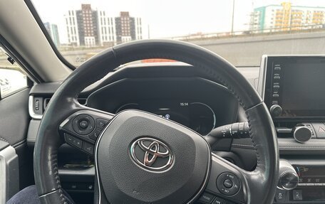Toyota RAV4, 2019 год, 3 300 000 рублей, 2 фотография