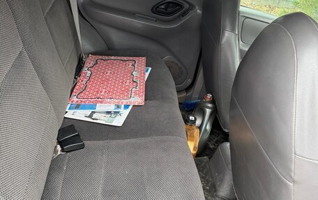 Ford Escape II, 2001 год, 220 000 рублей, 15 фотография