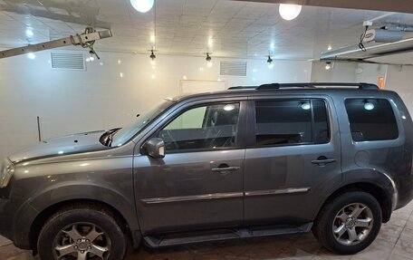 Honda Pilot III рестайлинг, 2008 год, 830 000 рублей, 3 фотография