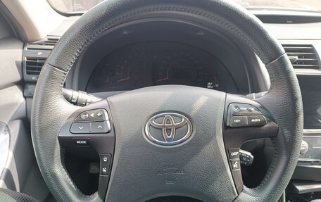 Toyota Camry, 2011 год, 1 350 000 рублей, 4 фотография