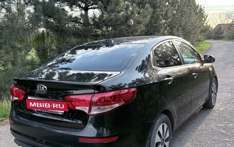 KIA Rio III рестайлинг, 2017 год, 750 000 рублей, 5 фотография