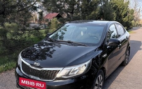 KIA Rio III рестайлинг, 2017 год, 750 000 рублей, 2 фотография