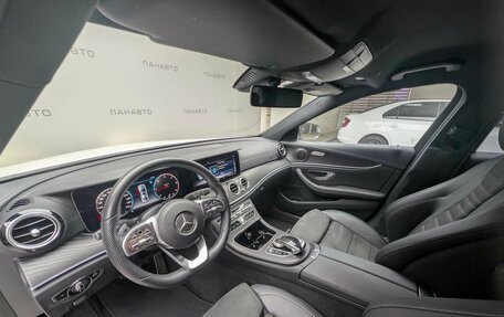 Mercedes-Benz E-Класс, 2019 год, 4 257 000 рублей, 9 фотография