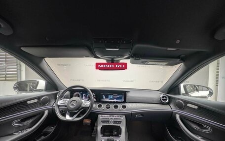 Mercedes-Benz E-Класс, 2019 год, 4 257 000 рублей, 14 фотография