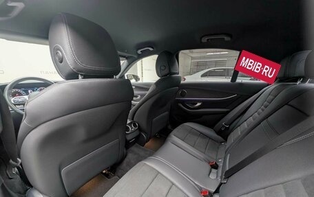 Mercedes-Benz E-Класс, 2019 год, 4 257 000 рублей, 10 фотография