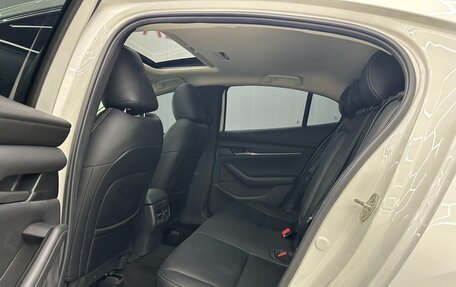 Mazda 3, 2022 год, 1 710 000 рублей, 8 фотография