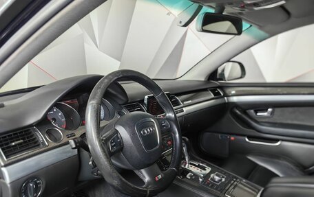 Audi S8, 2008 год, 1 895 000 рублей, 18 фотография