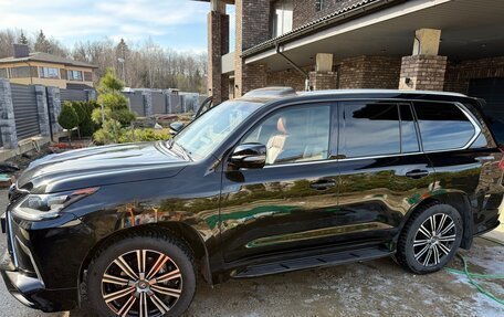 Lexus LX III, 2018 год, 10 500 000 рублей, 3 фотография