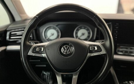 Volkswagen Touareg III, 2020 год, 4 990 000 рублей, 11 фотография