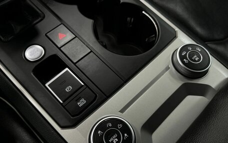 Volkswagen Touareg III, 2020 год, 4 990 000 рублей, 18 фотография