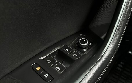 Volkswagen Touareg III, 2020 год, 4 990 000 рублей, 21 фотография