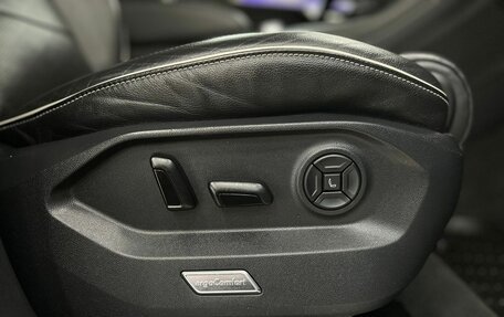 Volkswagen Touareg III, 2020 год, 4 990 000 рублей, 26 фотография