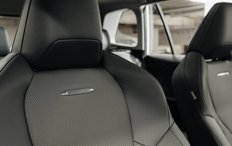 Toyota RAV4, 2025 год, 4 940 000 рублей, 26 фотография