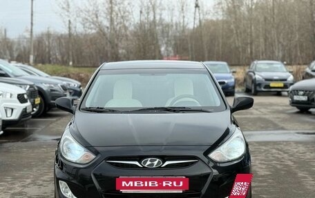 Hyundai Solaris II рестайлинг, 2012 год, 750 000 рублей, 3 фотография