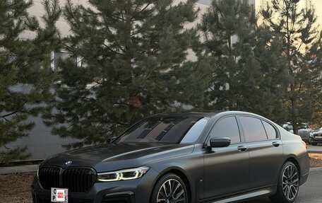BMW 7 серия, 2019 год, 4 700 000 рублей, 1 фотография