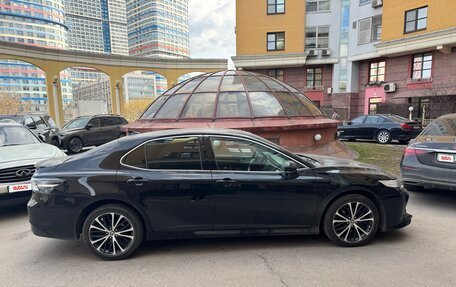 Toyota Camry, 2020 год, 3 400 000 рублей, 2 фотография