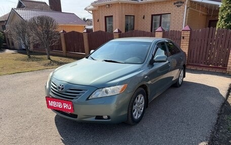 Toyota Camry, 2008 год, 960 000 рублей, 2 фотография