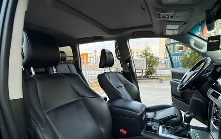 Toyota Land Cruiser Prado 150 рестайлинг 2, 2021 год, 5 200 000 рублей, 11 фотография