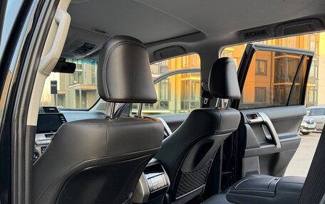 Toyota Land Cruiser Prado 150 рестайлинг 2, 2021 год, 5 200 000 рублей, 16 фотография