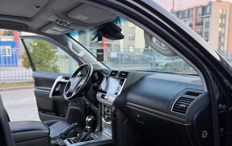 Toyota Land Cruiser Prado 150 рестайлинг 2, 2021 год, 5 200 000 рублей, 13 фотография