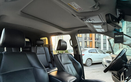 Toyota Land Cruiser Prado 150 рестайлинг 2, 2021 год, 5 200 000 рублей, 14 фотография