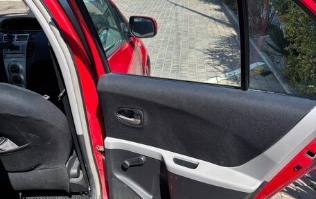 Toyota Yaris III рестайлинг, 2008 год, 580 000 рублей, 12 фотография