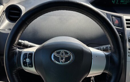 Toyota Yaris III рестайлинг, 2008 год, 580 000 рублей, 15 фотография