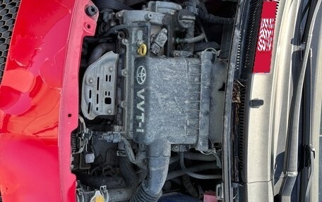 Toyota Yaris III рестайлинг, 2008 год, 580 000 рублей, 13 фотография