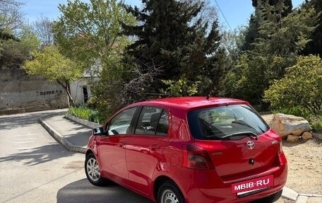 Toyota Yaris III рестайлинг, 2008 год, 580 000 рублей, 18 фотография