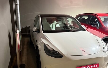 Tesla Model Y I, 2021 год, 3 900 000 рублей, 10 фотография