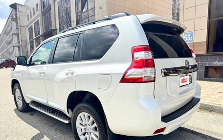 Toyota Land Cruiser Prado 150 рестайлинг 2, 2015 год, 4 250 000 рублей, 3 фотография