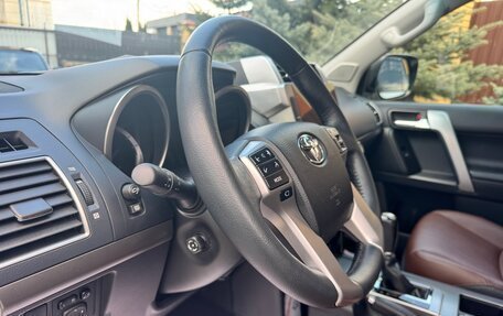 Toyota Land Cruiser Prado 150 рестайлинг 2, 2015 год, 4 250 000 рублей, 7 фотография