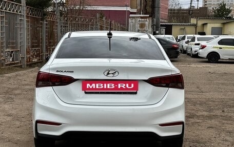 Hyundai Solaris II рестайлинг, 2017 год, 1 290 000 рублей, 5 фотография