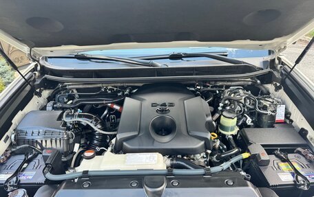 Toyota Land Cruiser Prado 150 рестайлинг 2, 2015 год, 4 250 000 рублей, 20 фотография