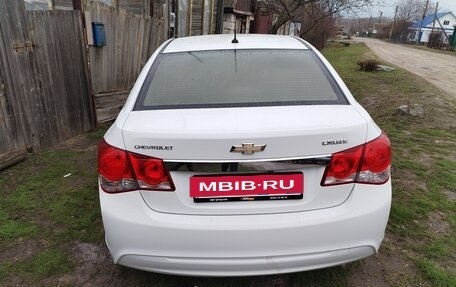 Chevrolet Cruze II, 2013 год, 870 000 рублей, 17 фотография