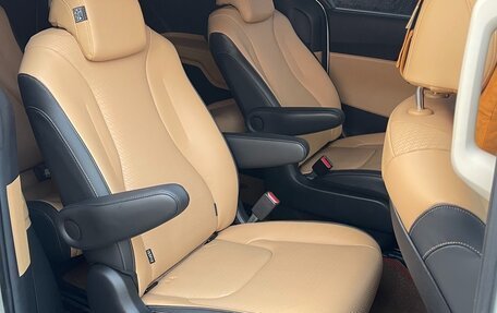 KIA Carnival, 2020 год, 4 080 000 рублей, 13 фотография